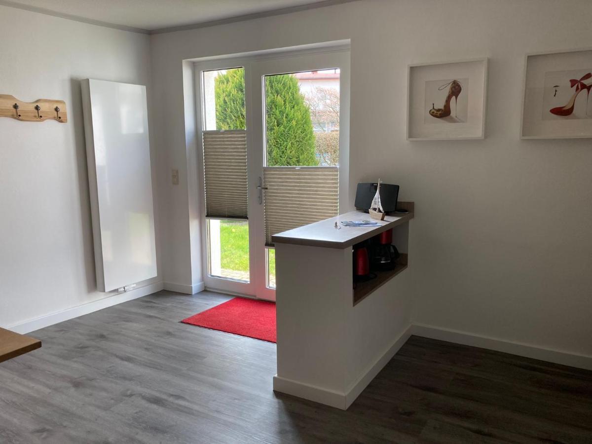 Ferienwohnung Ostseestrandlaeufer 3 ツィングシュト エクステリア 写真